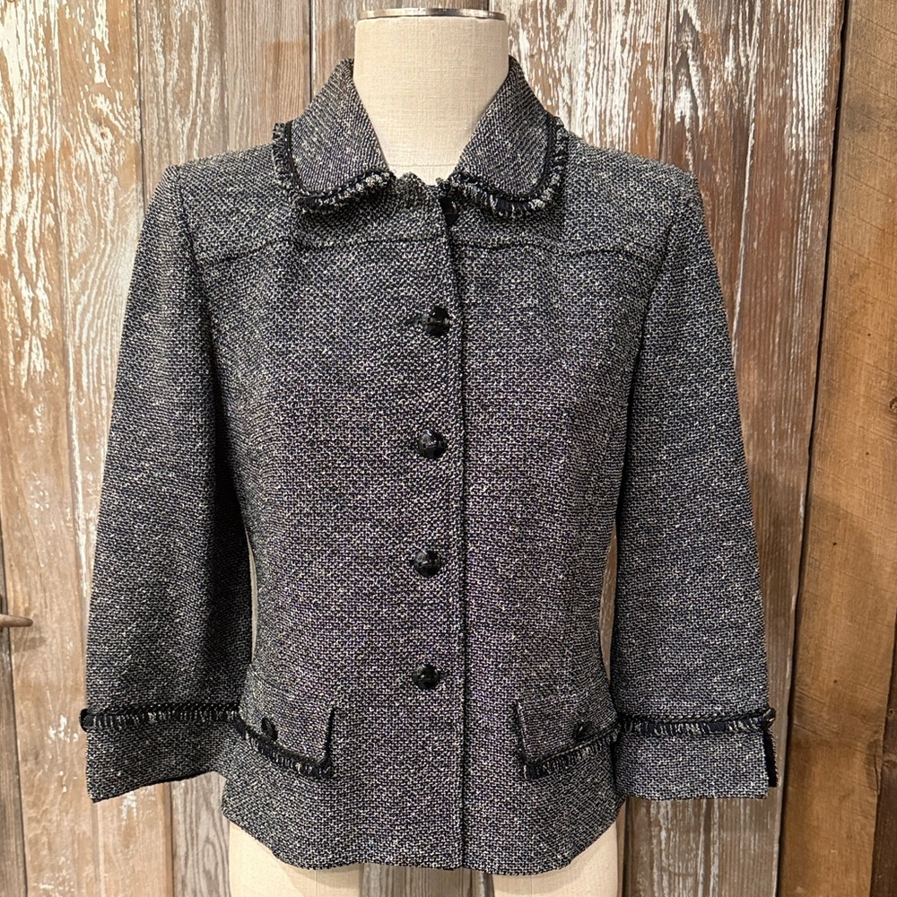 St. JOHN COLLECTION 10 Black White Tweed 3/4 Sleeve Metallic Fringe Trim Jacket - Picture 1 of 15